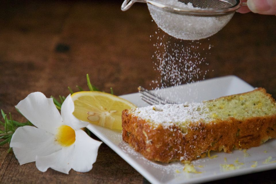Lemon drizzle